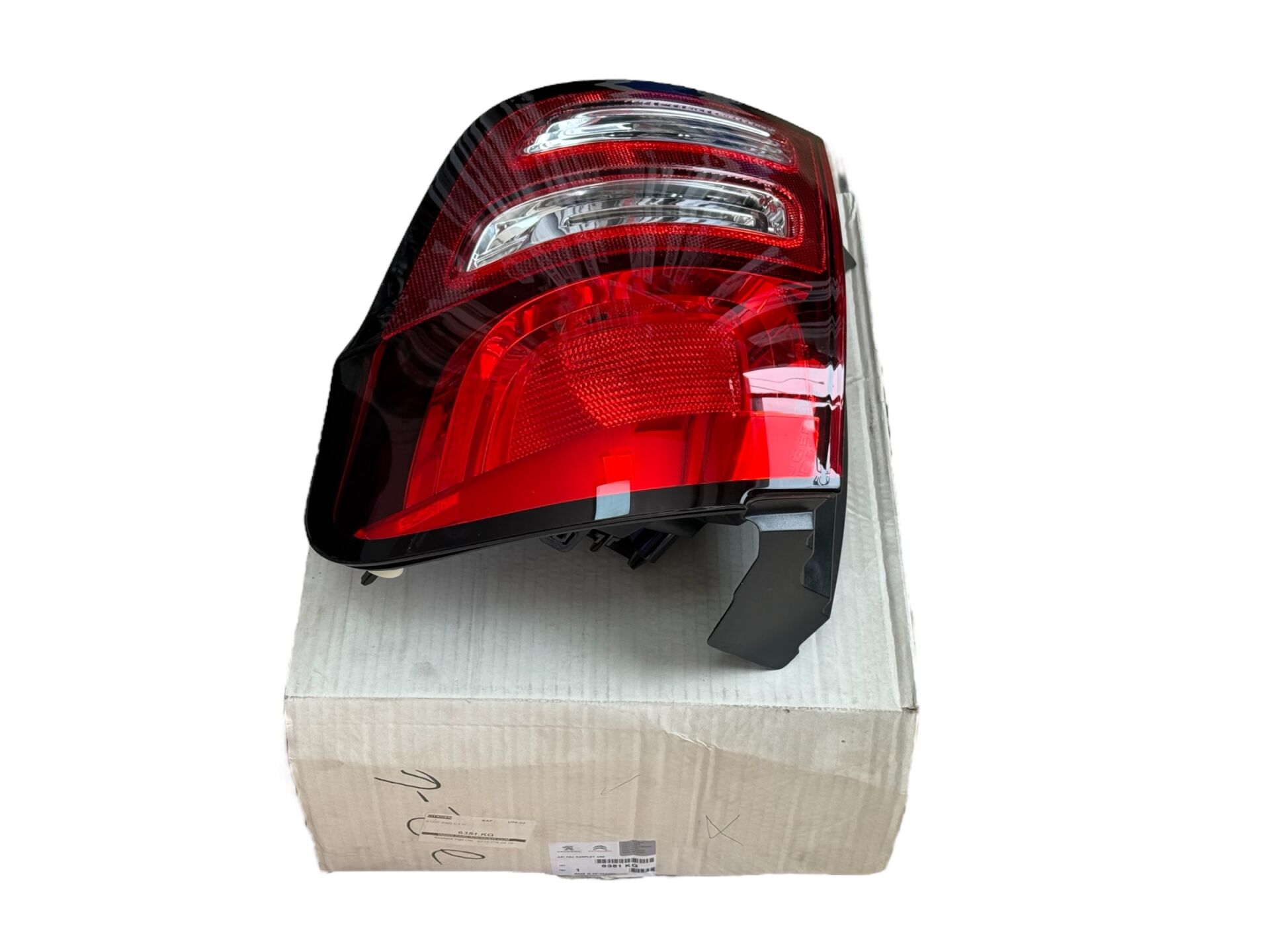 Citroen C3 A51 Sol Arka Stop Lambası Orijinal Psa 6350.KQ
