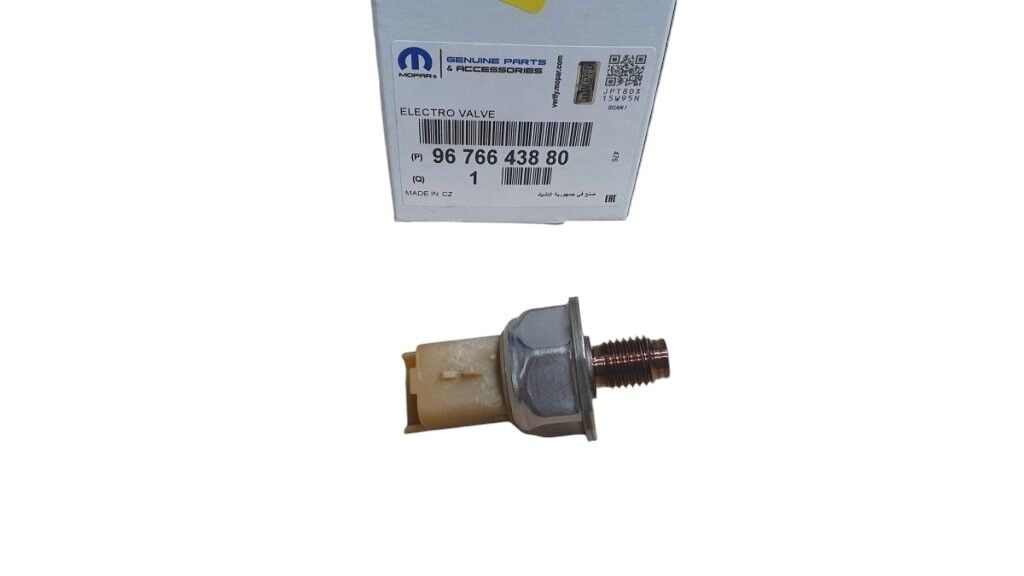 Peugeot 5008 1.6 Bluehdı Enjektör Rampa Müşürü Orijinal 9676643880