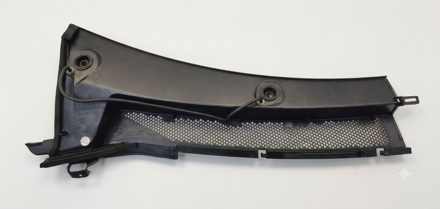 Peugeot 5008 P87E Ön Cam Alt Izgarası Sol PSA Orijinal 98347052XT
